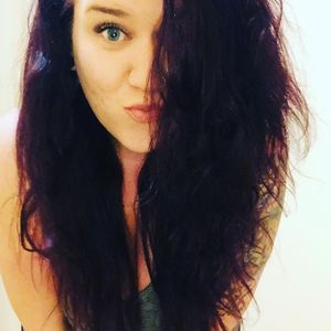 Meet your Posher, Carolee